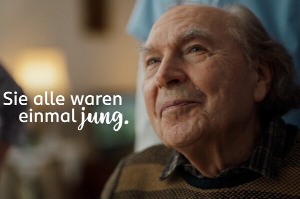 Engagement gegen Einsamkeit und Altersarmut: ROSSMANN und Malteser starten bundesweite Spendenkampagne