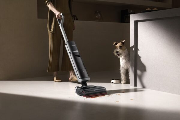 Wenn heiße Power auf smarte Steuerung trifft: Dreame launcht den H15 Pro Heat / Der neue Nass- & Trockensauger kommt mit Heißwasserreinigung und KI-Technologie